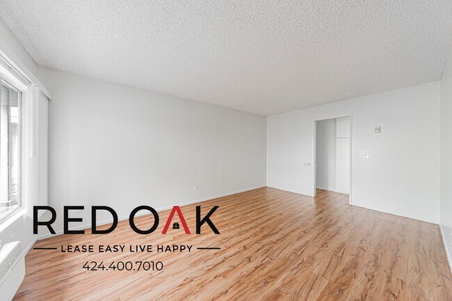 Foto del edificio - 15751 Ryon Ave