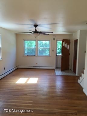 Building Photo - 144 Bullens Ln