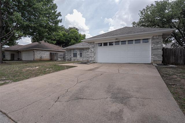 Foto del edificio - 733 Windridge Ln