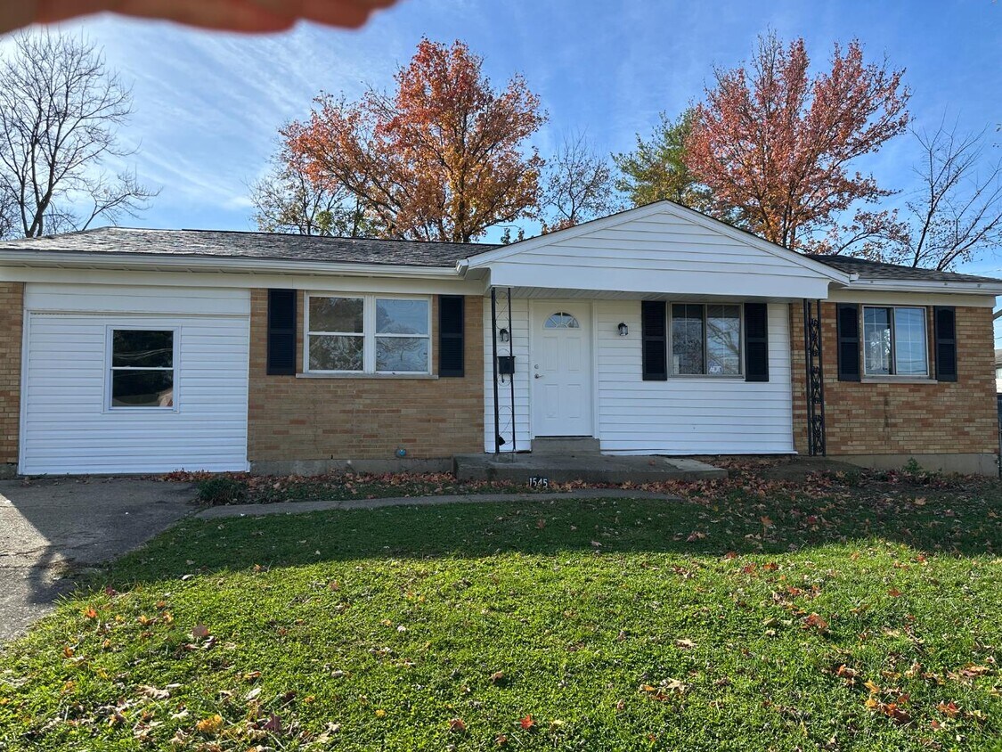 Foto principal - 1545 Meredith Dr