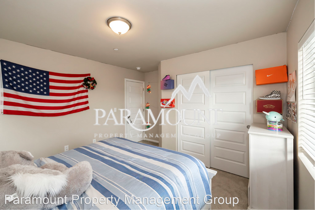 Building Photo - 4 br, 3.5 bath House - 1153 Baker Heights ...