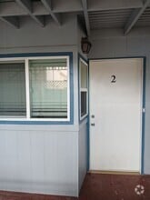 Building Photo - 141 N 5th St