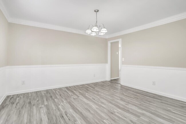 Building Photo - 491 Cricket Hill Trl