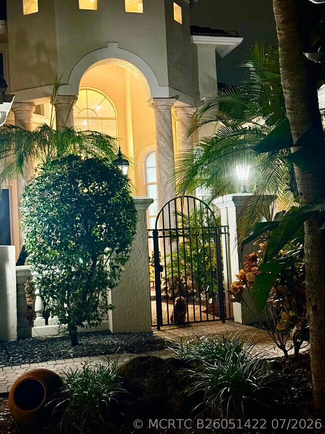 Foto del edificio - 7134 NW 70th Manor