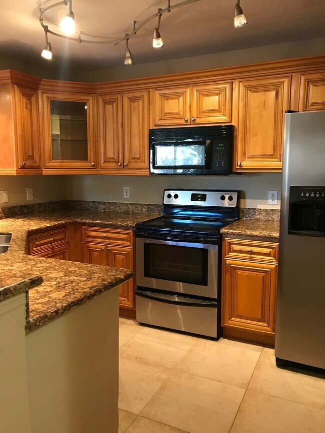 7667 N Wickham Rd, Melbourne, FL 32940 Townhome Rentals in Melbourne