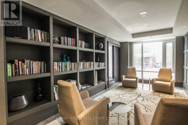 Building Photo - 60 Berwick Ave