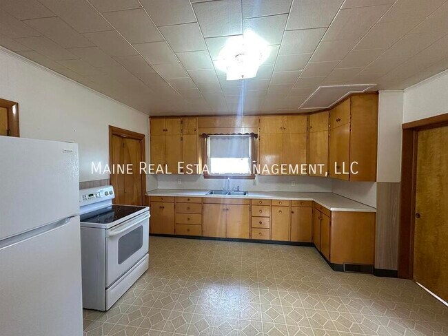 Foto del edificio - 445 Main St