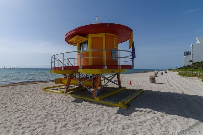 Building Photo - 6917 Collins Ave