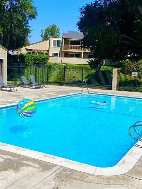 Foto del edificio - 1463 Cypress St