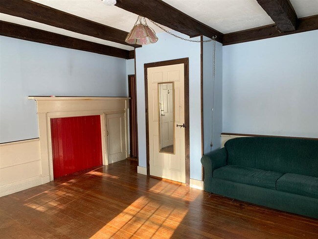 Foto del edificio - 1595 Quincy Rd