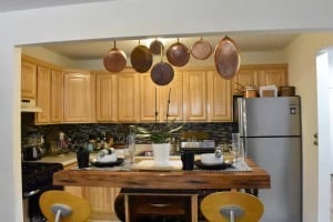 Primary Photo - 360 Linden St