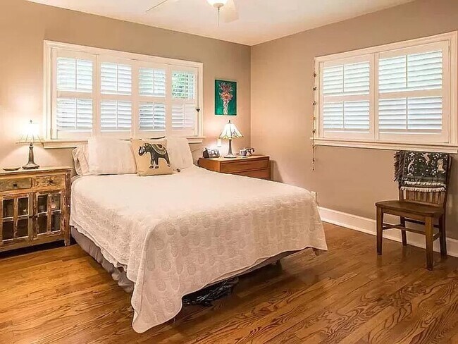 Building Photo - 3BD/2BA with a FLEX ROOM HOUSE IN WEST ASHLEY- Available June 1, 2026!