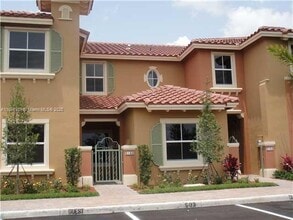 Building Photo - 5803 Siena Ln