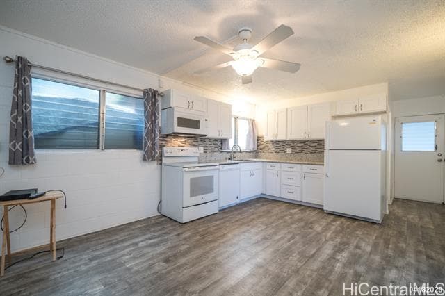 Building Photo - 94-1033-1033 Lumikula St