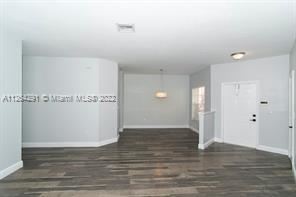 Foto del edificio - 2 br, 2.5 bath House - 874 NW 170th Ter