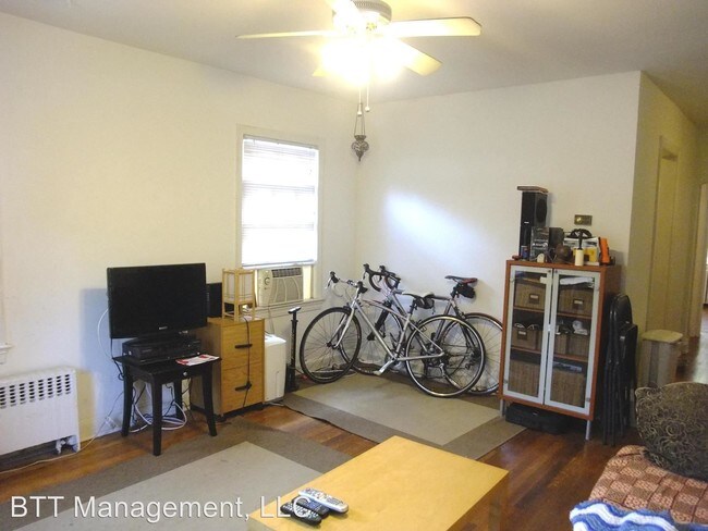 Foto del edificio - 8404 Greenwood Ave
