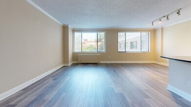 Interior Photo - The Whitmore