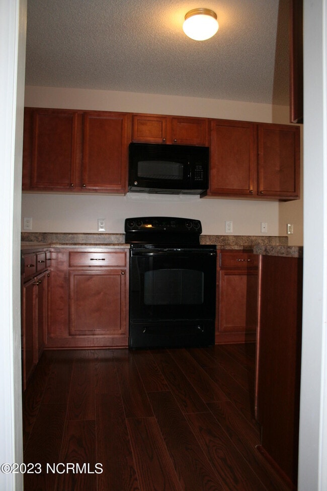 109 Pebble Grove Dr, Richlands, NC 28574 House Rental in Richlands