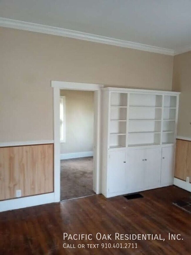 Building Photo - BELOW MARKET RENT!
