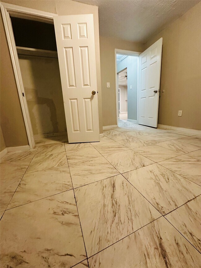 Foto del edificio - 4410 Galesburg St