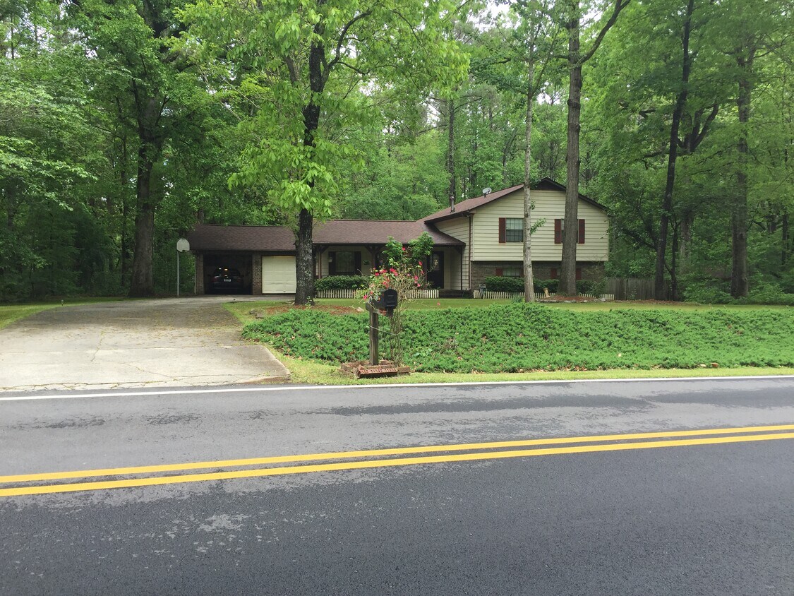 130 White Oak Way, House for Rent - 130 White Oak Way