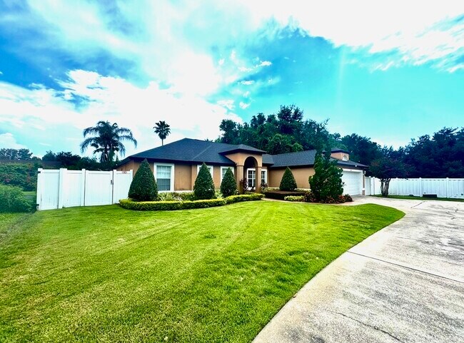 Foto del edificio - 821 Copperfield Terrace