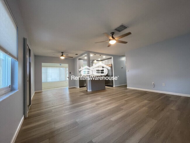 Foto del edificio - 110 Gloucester Blvd