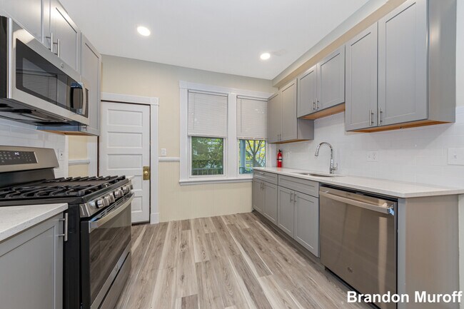 Foto del edificio - 44 Brackett St