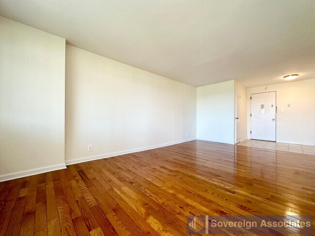 Foto del edificio - 40 E Sidney Ave