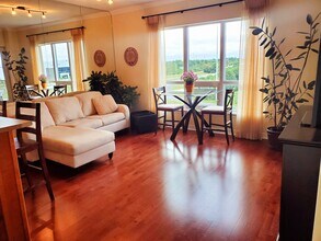 Building Photo - 955 Beauparc Pvt