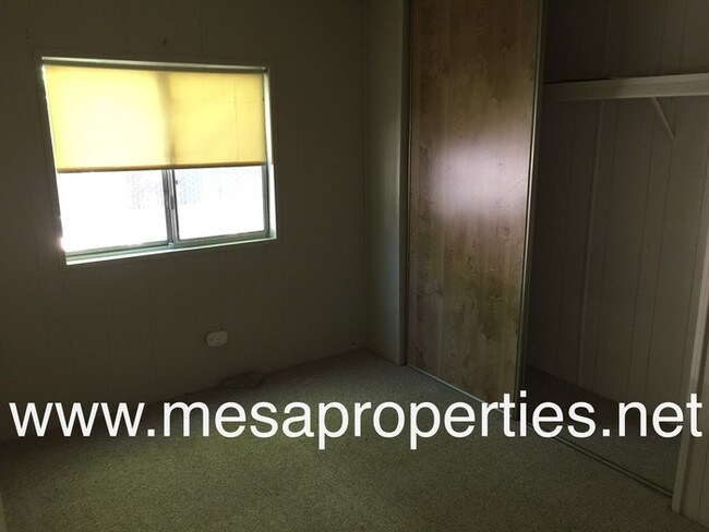 Foto del edificio - Great 2 Bedroom 1 Bathroom Home in Hesperia!