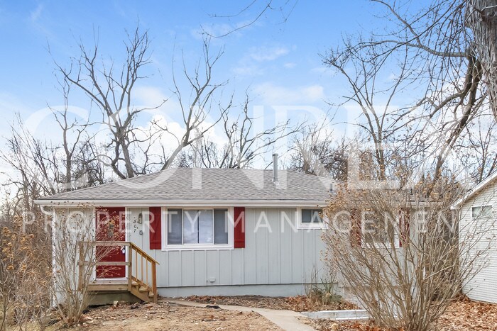 Primary Photo - 3 Bedroom Split Entry in NKC!