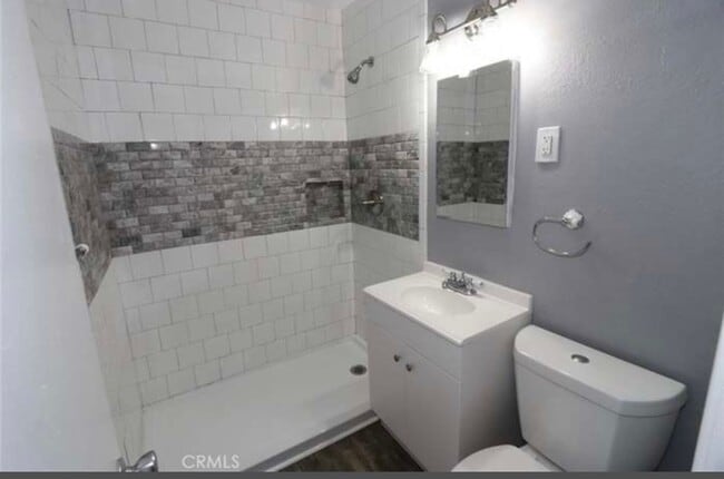 Foto del edificio - 3 Bedroom 2 Bathroom Home!