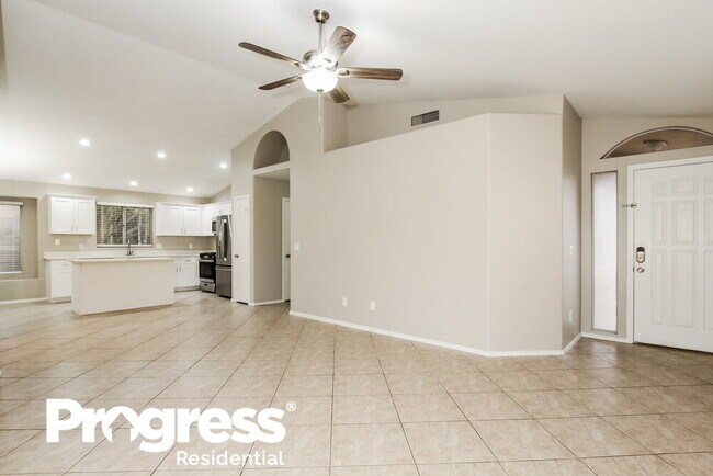 Foto del edificio - 20015 N 22nd Pl