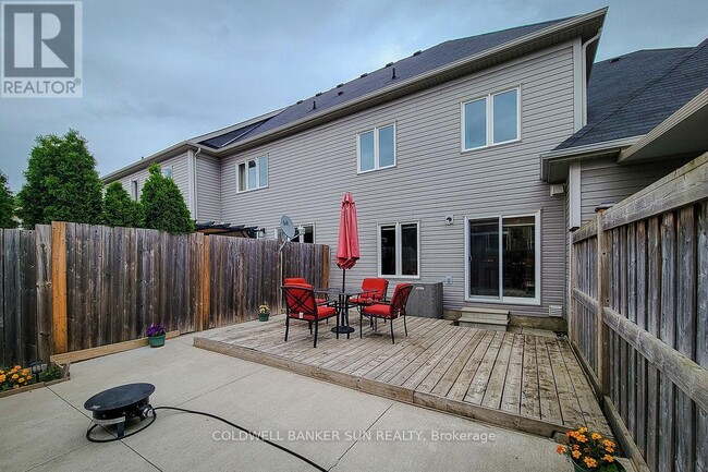 Building Photo - 62 Lynch Crescent