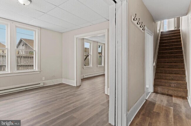 Foto del edificio - 207 N Queen St