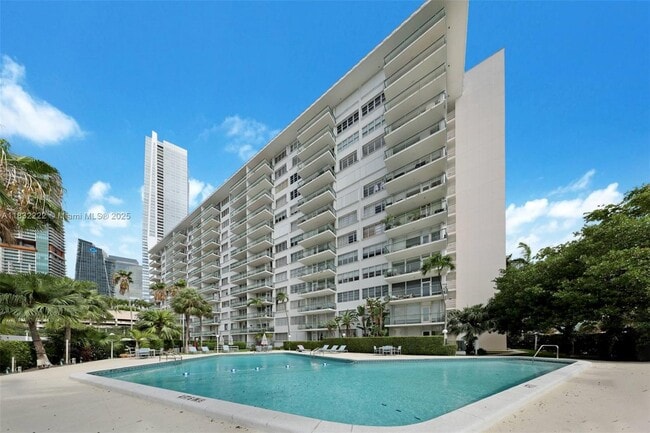 Building Photo - 1408 Brickell Bay Dr