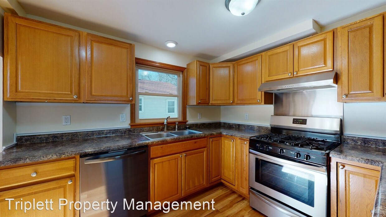 Primary Photo - 2 br, 2 bath House - 3022 Story Street