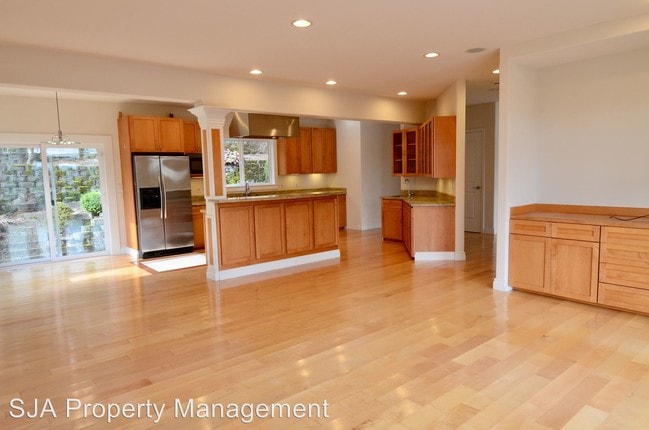 Foto del edificio - 16059 36th Ave NE