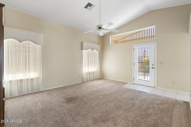 Foto del edificio - 10622 W Mohawk Ln