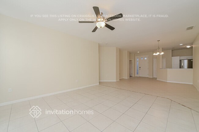 Foto del edificio - 1934 Magical Ln