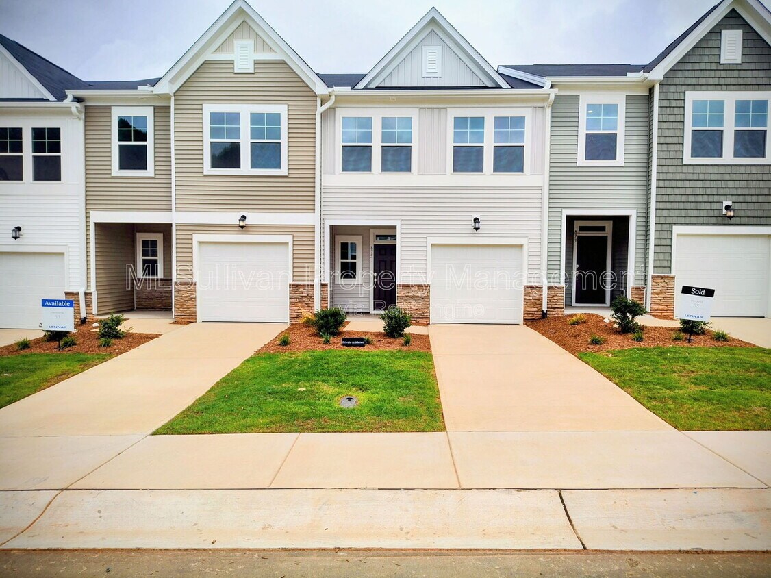 Foto principal - 875 Pilot St