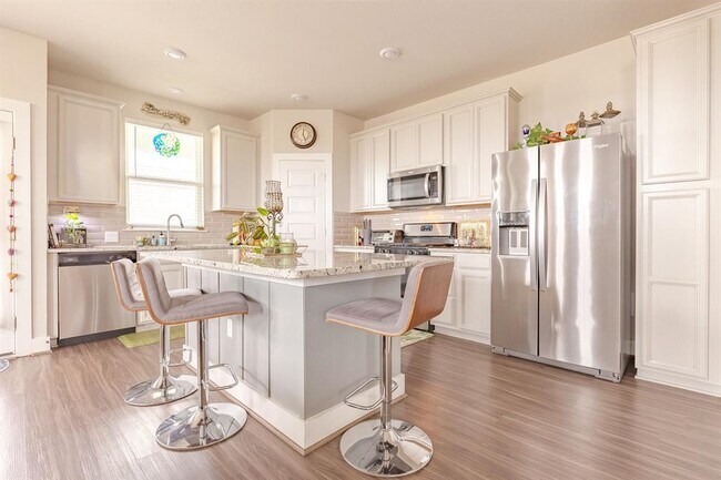 Foto del edificio - 7401 Grand Linden Wy