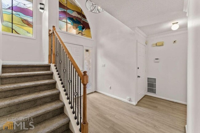 Building Photo - 1465 Briaroaks Trail NE