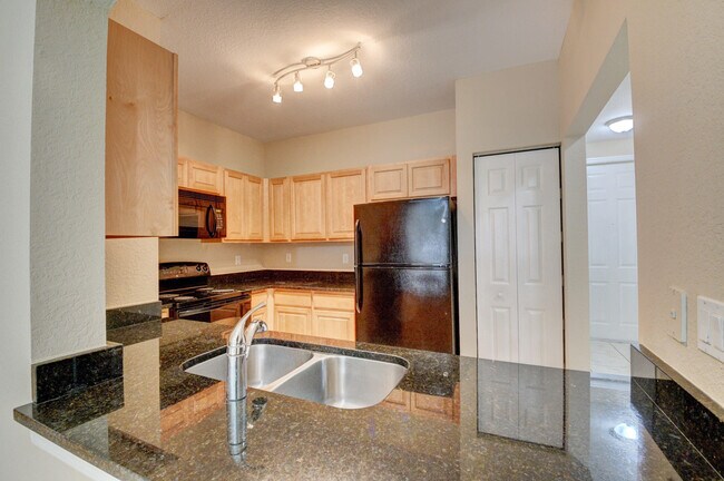 Foto del edificio - 116 Williams Ct