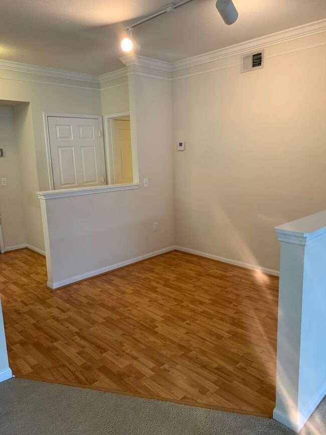 Building Photo - 280 Celebration Blvd