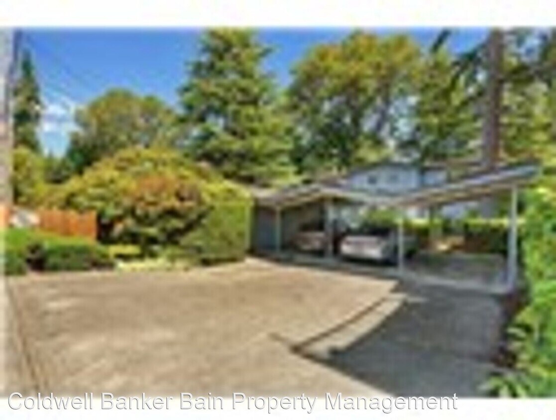 Primary Photo - 2 br, 1.5 bath House - 9532 - 8th Avenue N.W.