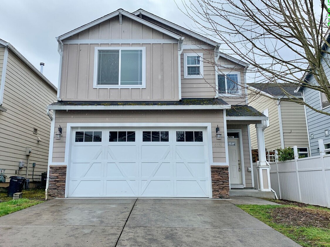 DON'T MISS THIS ONE... - Quiet, 4 bedroom... - DON'T MISS THIS ONE...  - Quiet, 4 bedroom...
