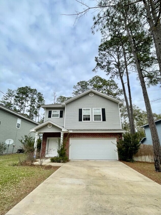 Foto principal - 505 Johnson Street, Valparaiso, FL 32580