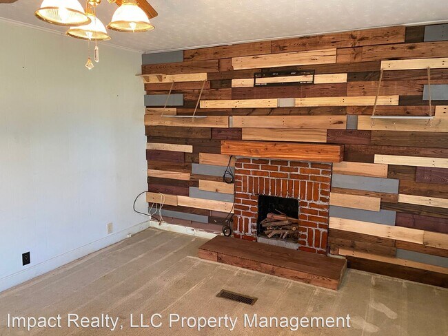 Building Photo - 2 br, 1 bath House - 3724 South 11th Steet
